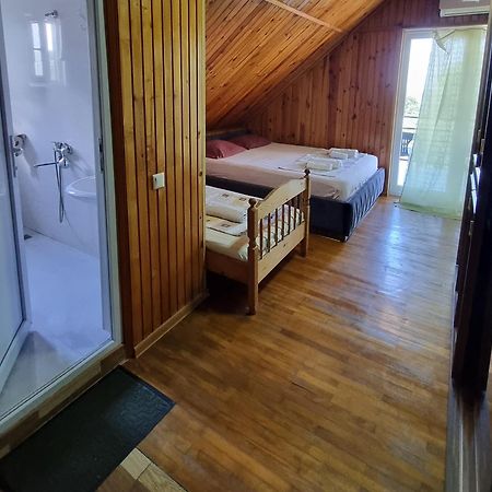 David Dali House Hotel Батуми Екстериор снимка