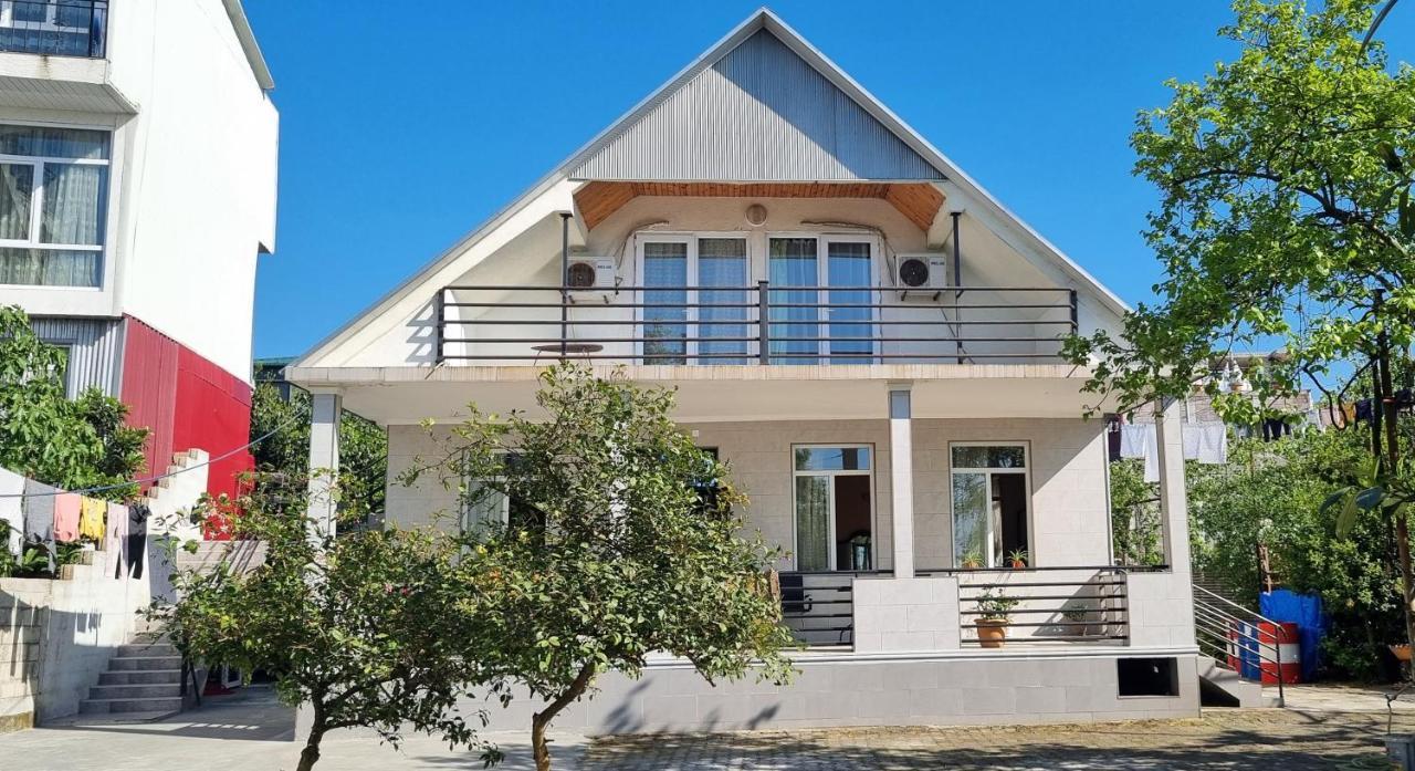 David Dali House Hotel Батуми Екстериор снимка